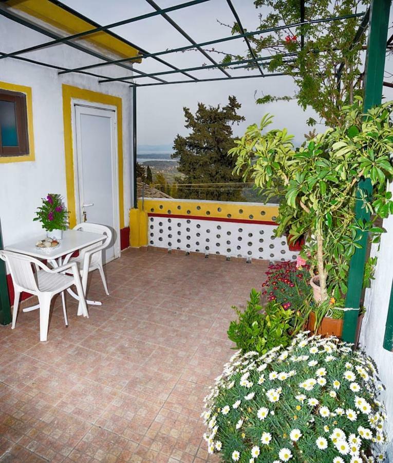 הוילה Chlomos Eleni'S House מראה חיצוני תמונה